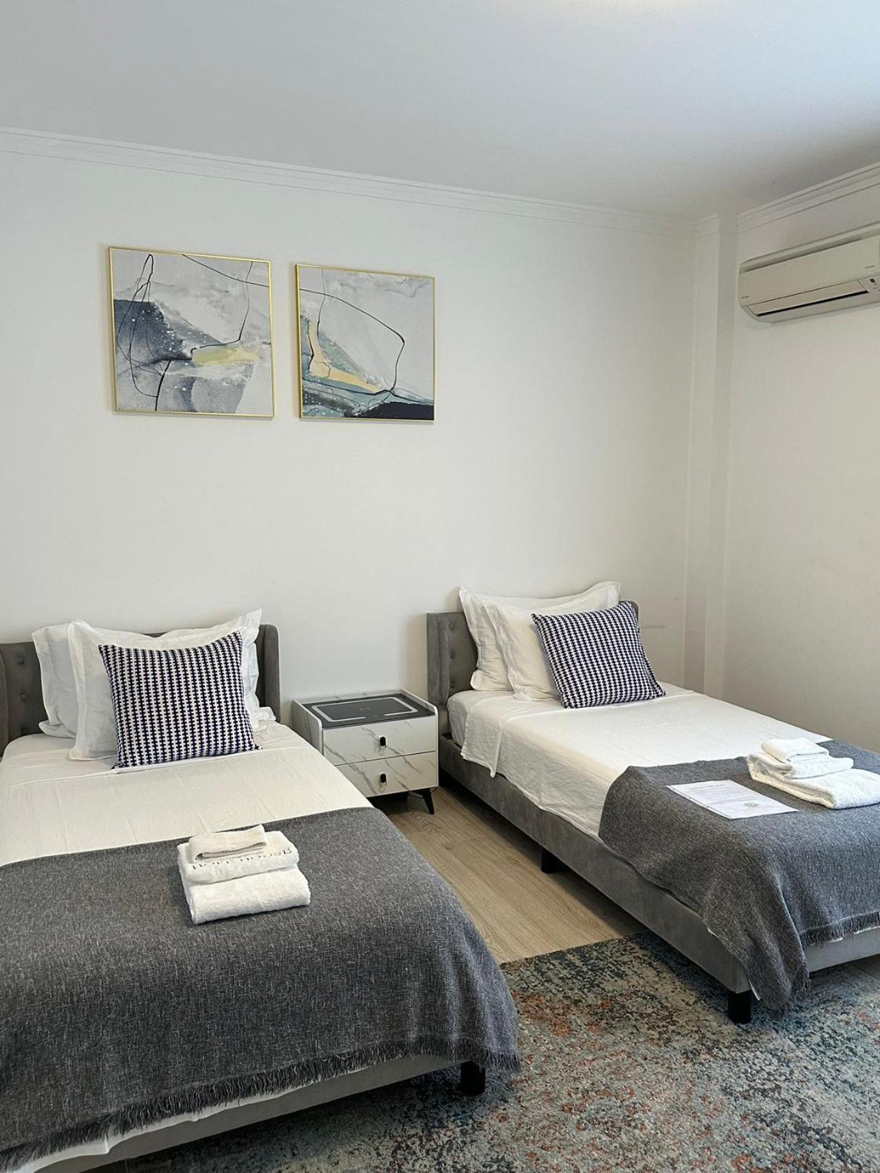 Hope House Parede Apartment Luaran gambar