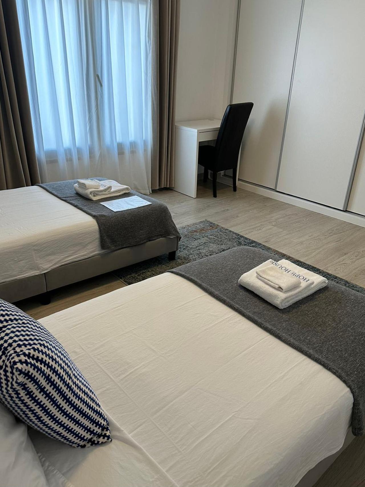 Hope House Parede Apartment Luaran gambar